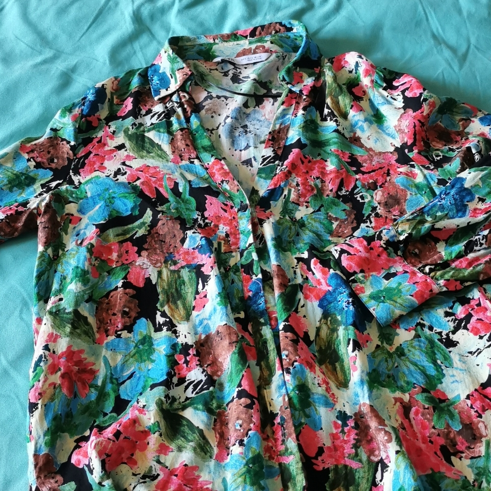 Long sleeve shirt